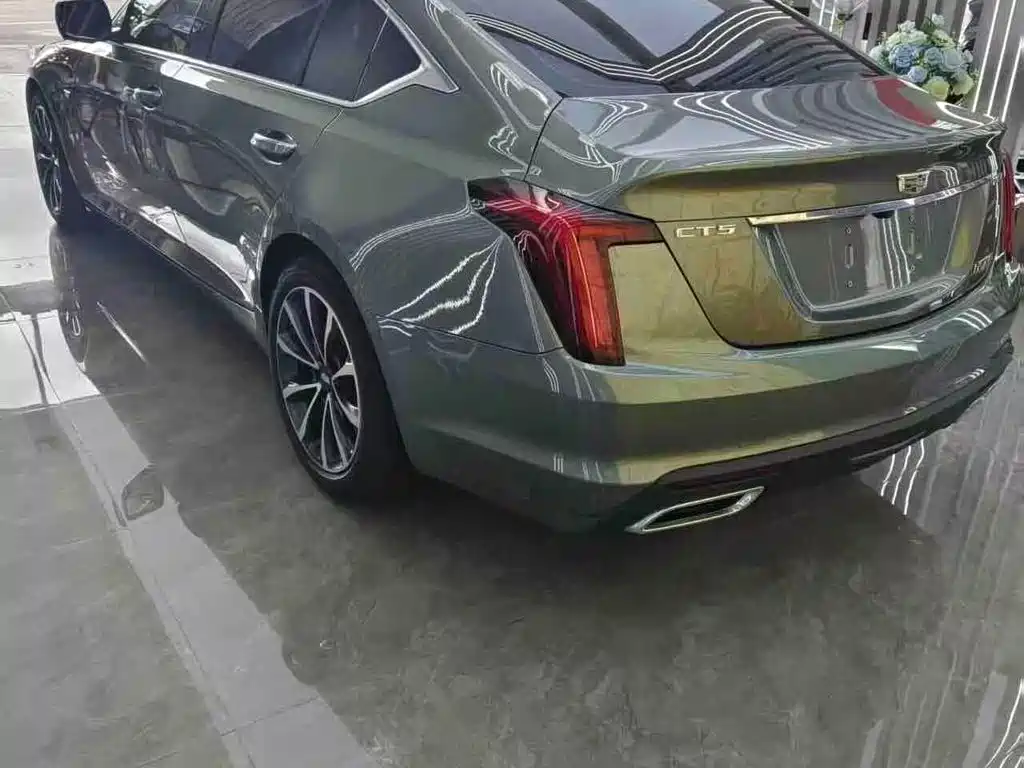 Cadillac CT5 — фото 4