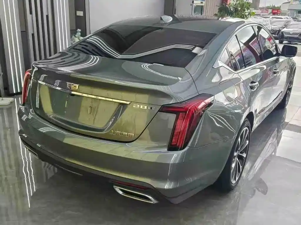 Cadillac CT5 — фото 6