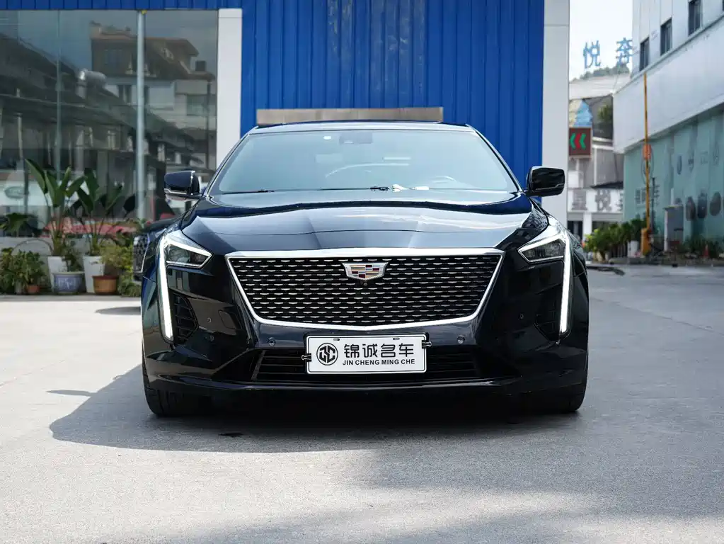 Cadillac CT6 — фото 2