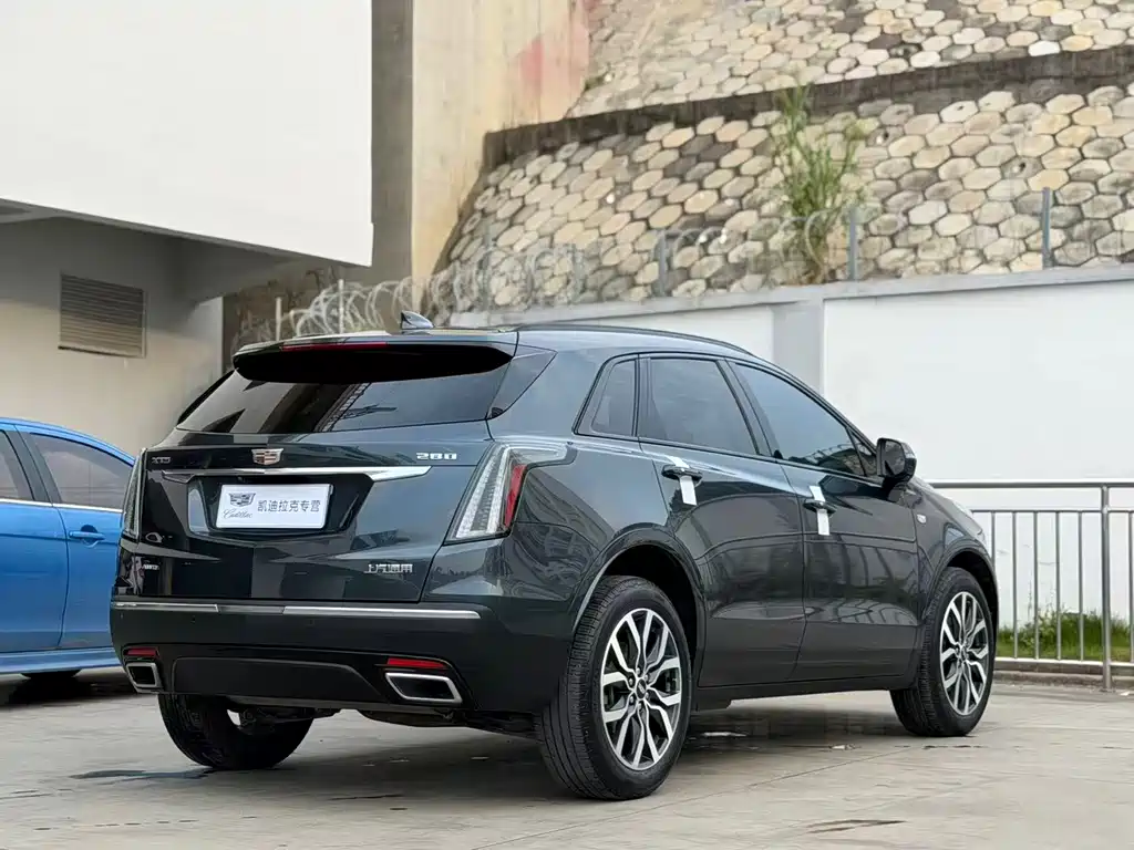 Cadillac XT5 — фото 5