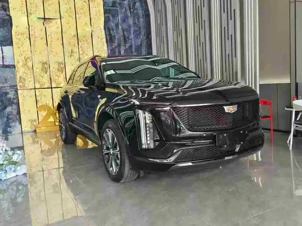 Cadillac XT5 — фото 3