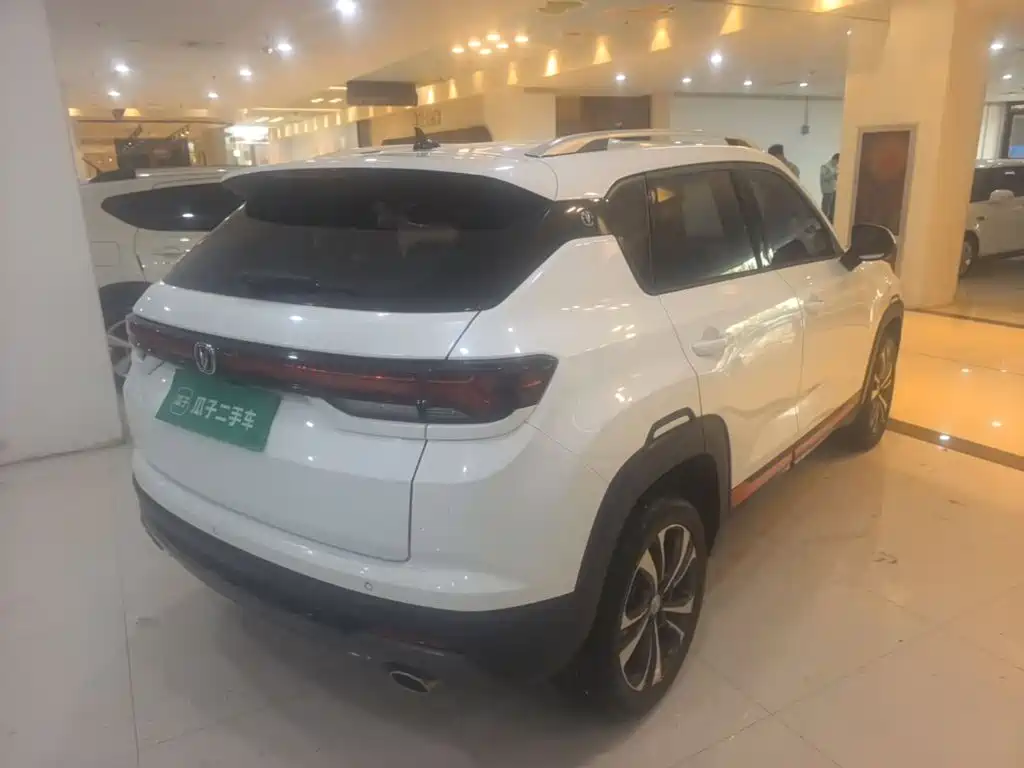 Changan CS35PLUS — фото 4
