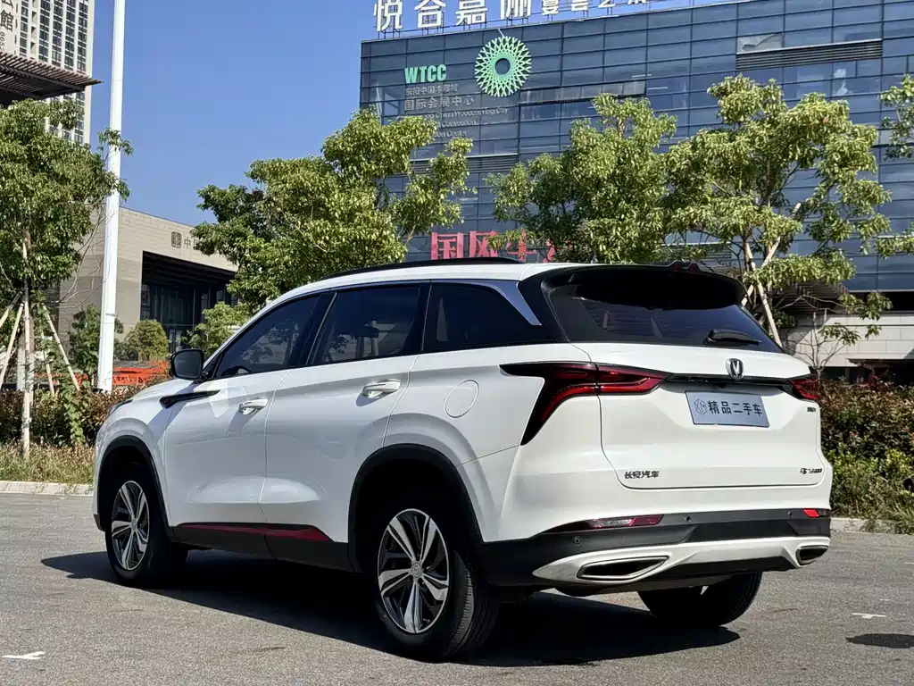 Changan CS75 PLUS — фото 7