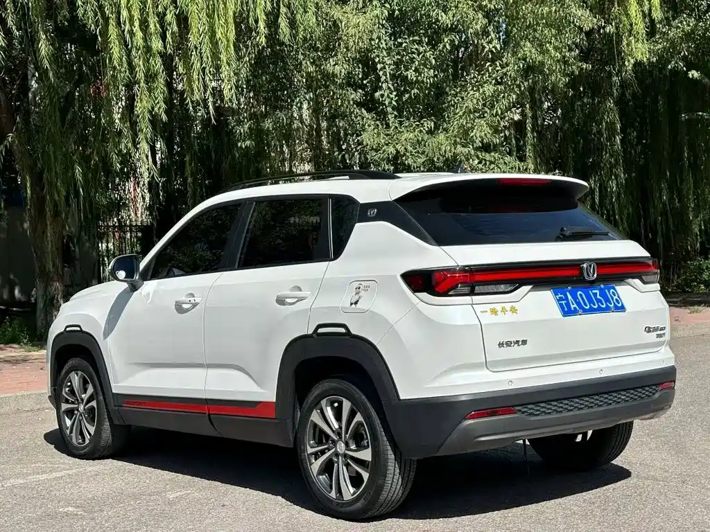 Changan CS35PLUS — фото 9
