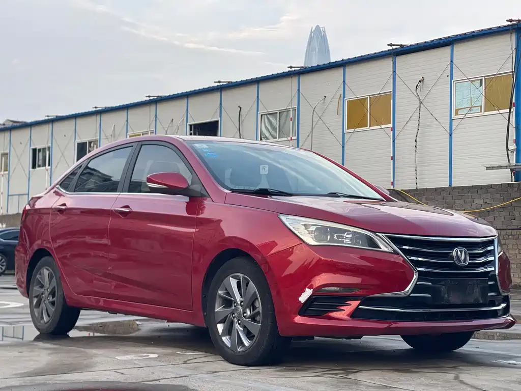 Changan Eado DT — фото 3