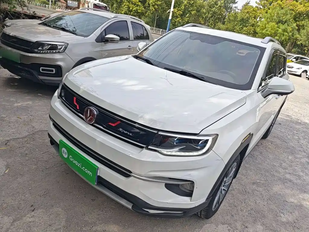 Changan CS35PLUS — фото 2