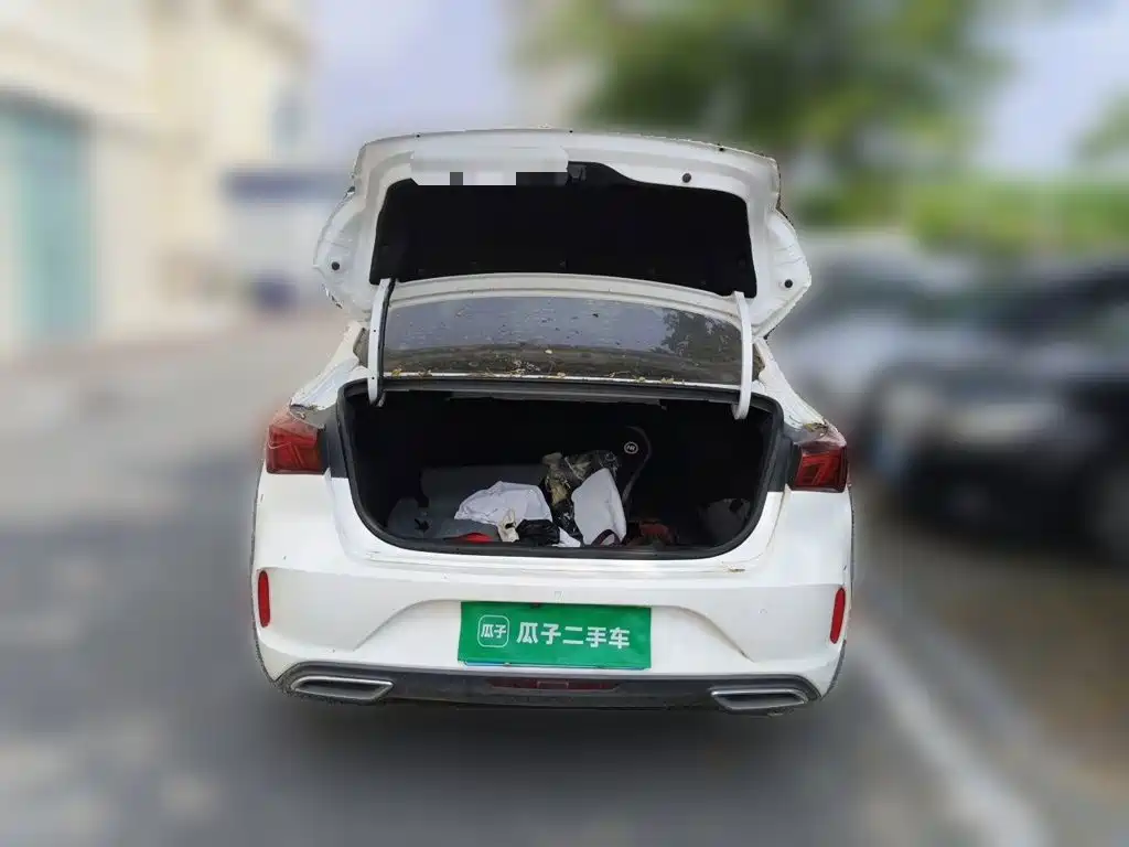 Changan Eado — фото 20