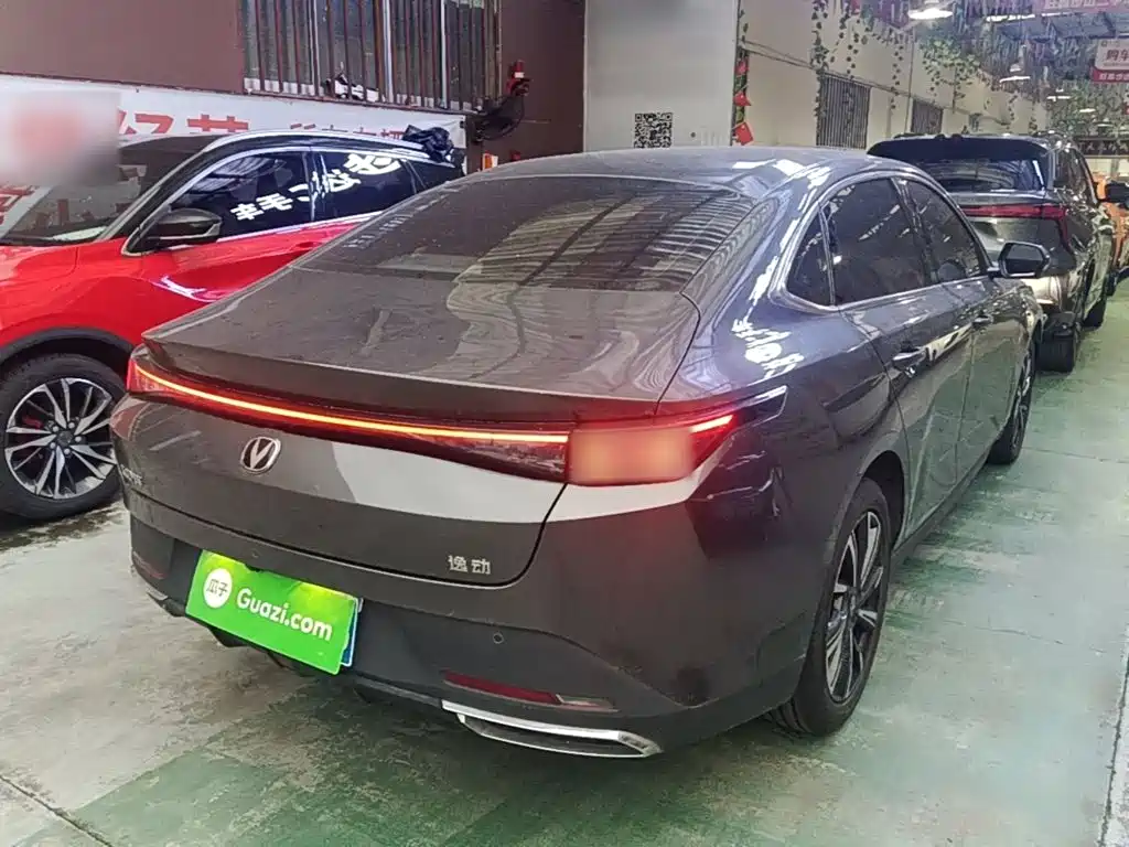 Changan Eado — фото 5