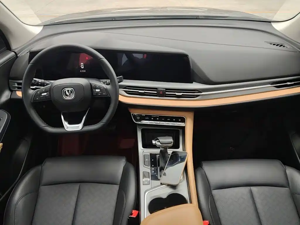 Changan CS55PLUS — фото 10