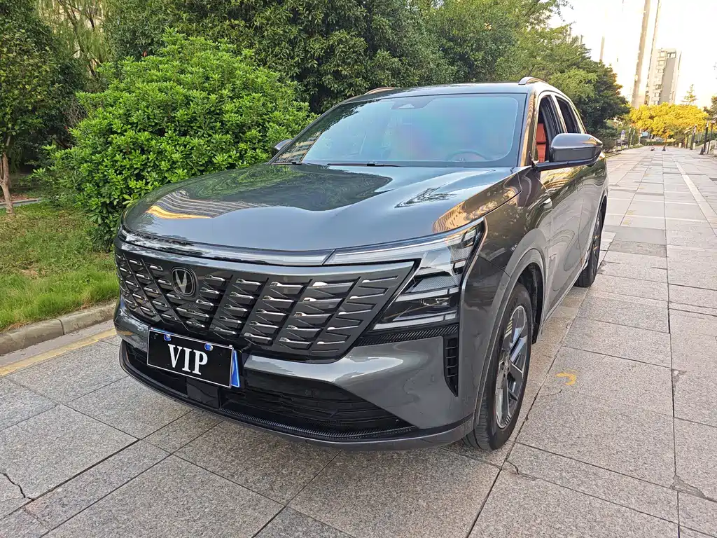 Changan CS75 PLUS — фото 2