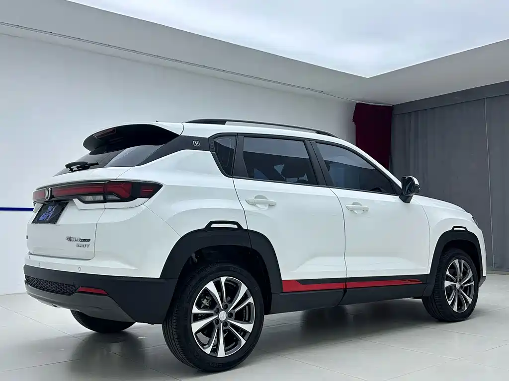 Changan CS35PLUS — фото 6