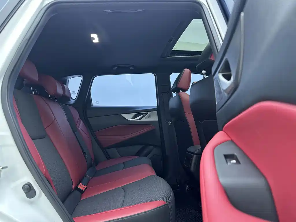 Changan CS35PLUS — фото 10