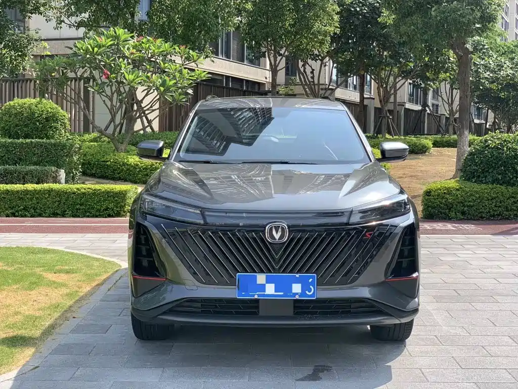 Changan CS75 PLUS — фото 2