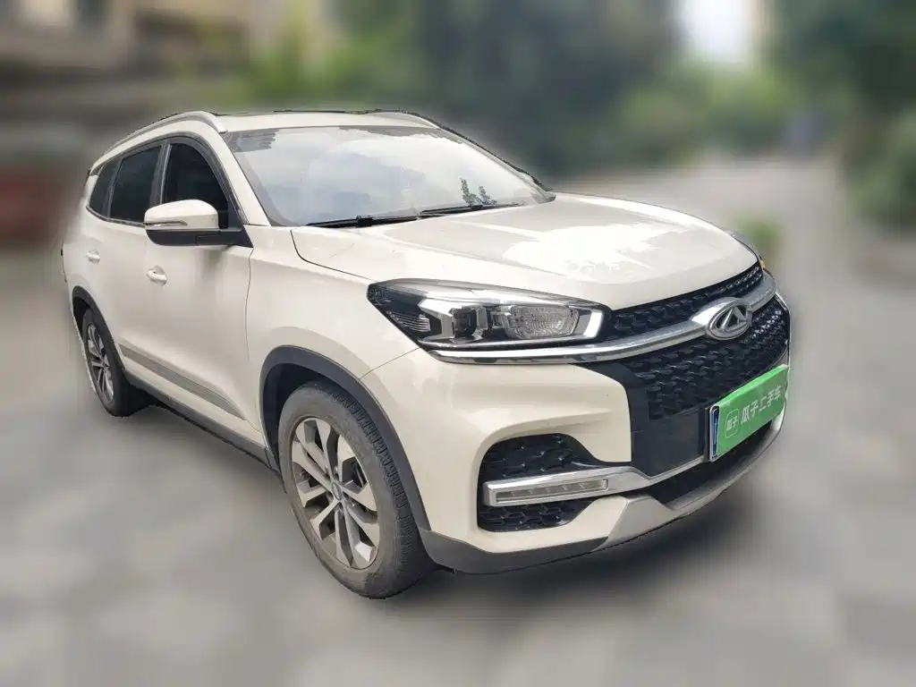 Chery Tiggo 8 — фото 9