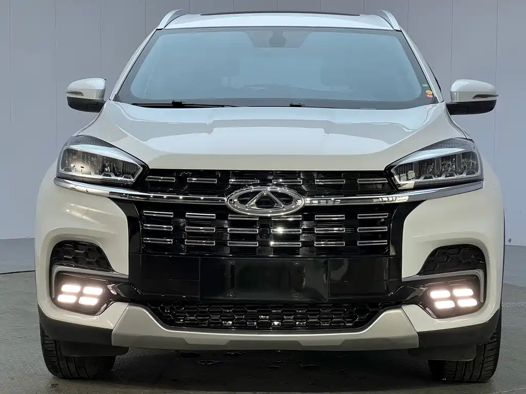 Chery Tiggo 8 — фото 2