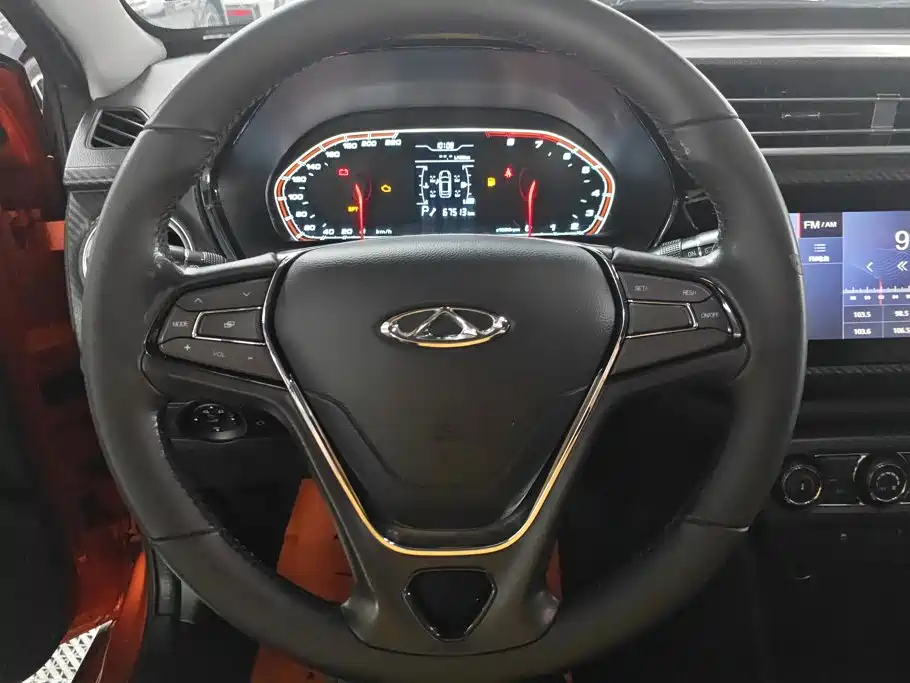 Chery Tiggo 3x — фото 14