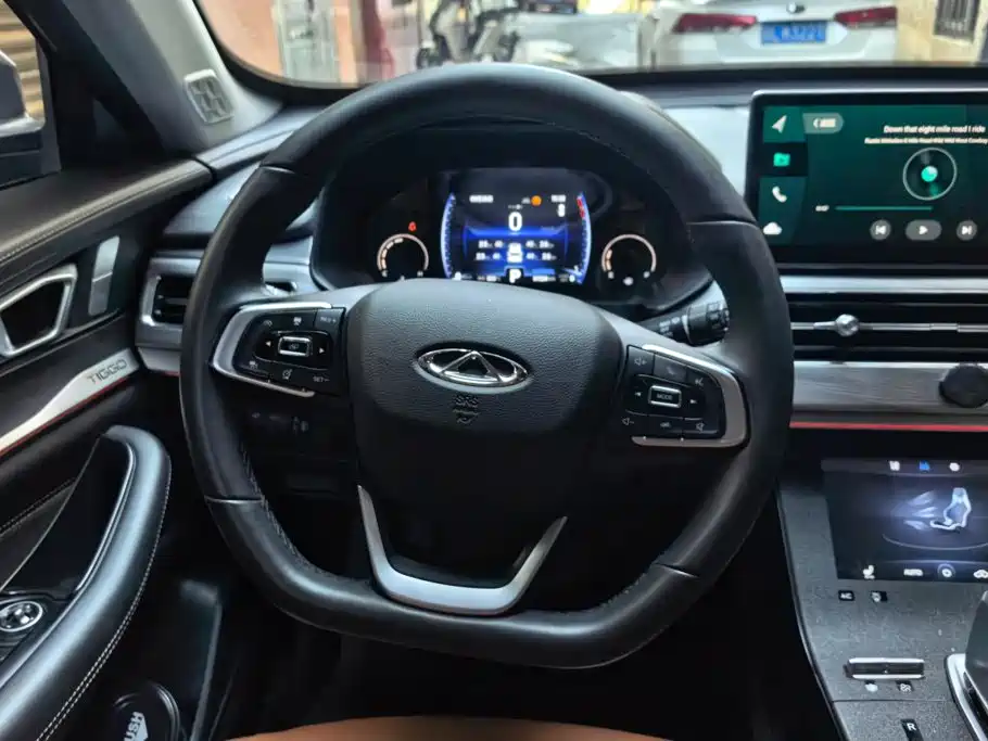Chery Tiggo 8 — фото 15
