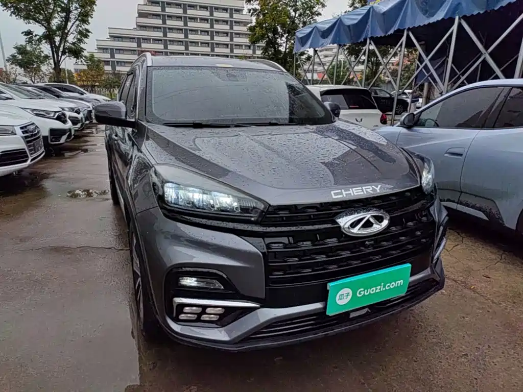 Chery Tiggo 8 — фото 4
