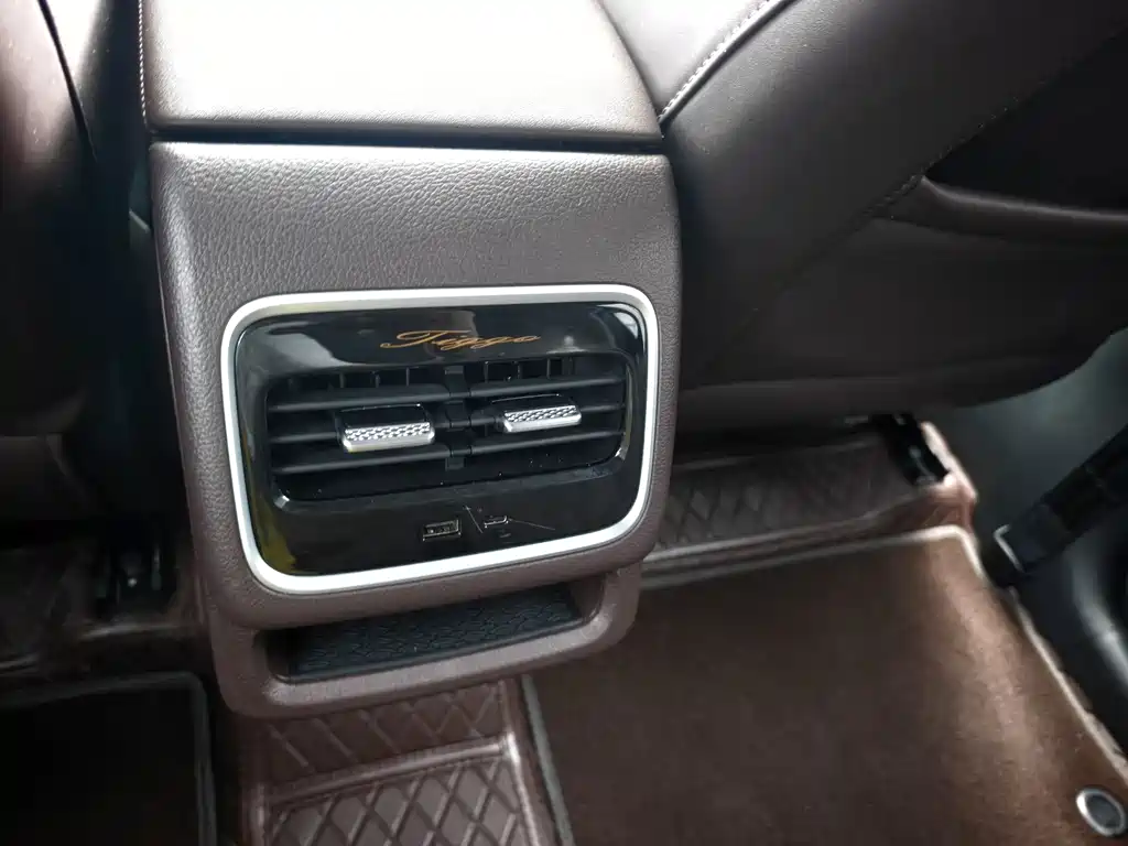 Chery Tiggo 8 PRO — фото 10