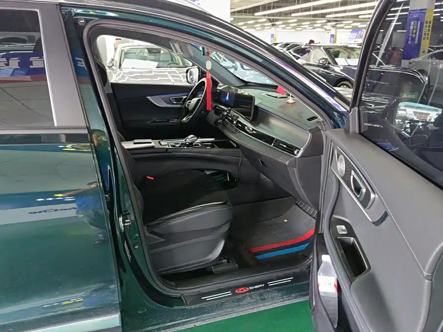 Chery Tiggo 8 PRO — фото 8