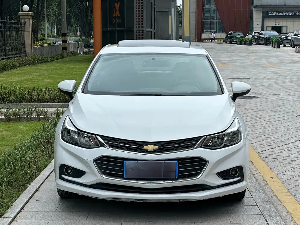 Chevrolet Cruze — фото 2
