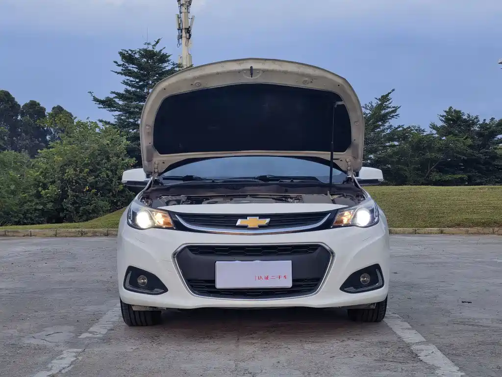 Chevrolet Malibu — фото 10