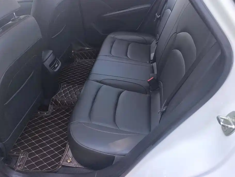 Chevrolet Monza — фото 11