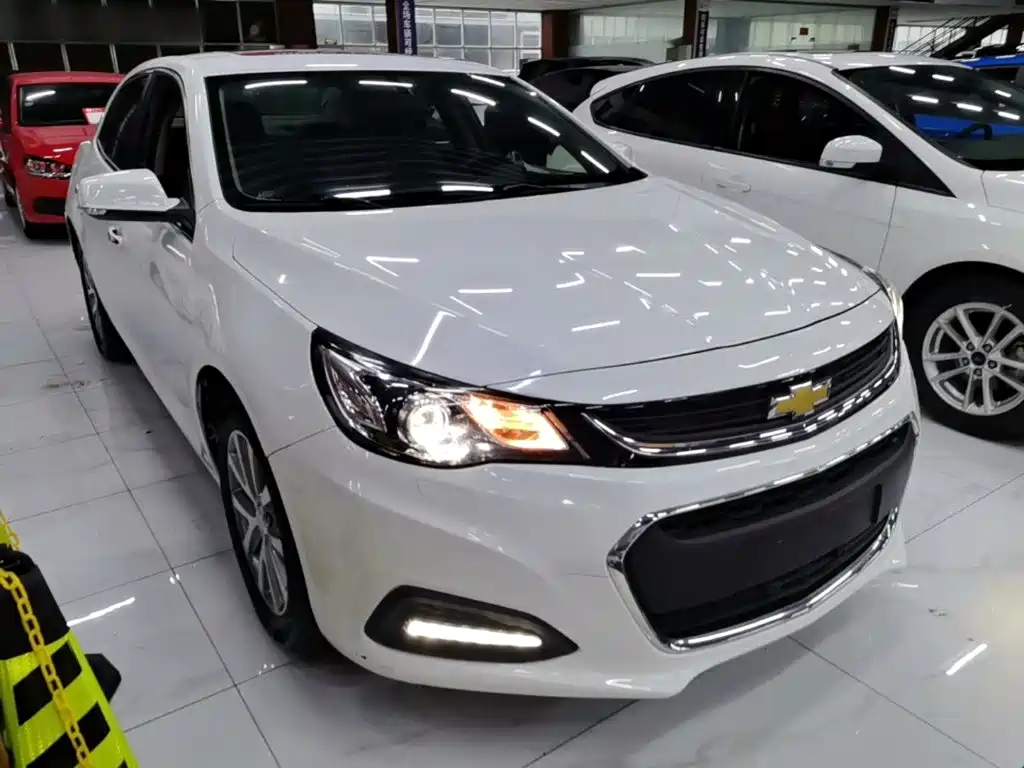 Chevrolet Malibu — фото 4