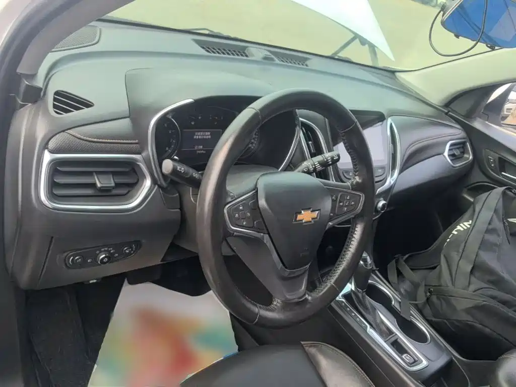 Chevrolet Equinox — фото 10