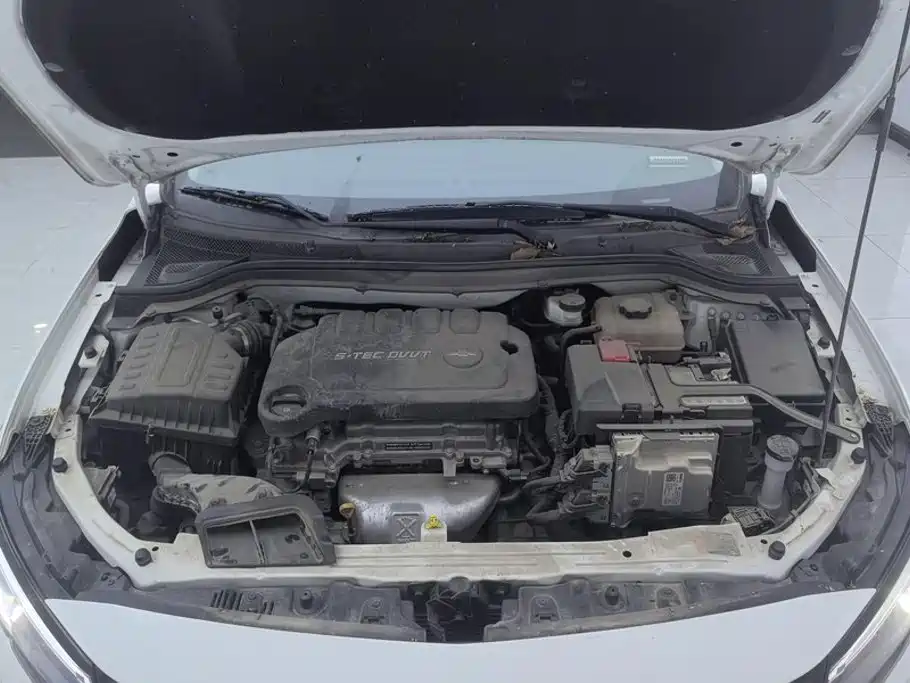 Chevrolet Monza — фото 10