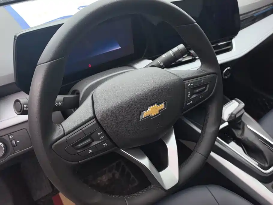 Chevrolet Monza — фото 15