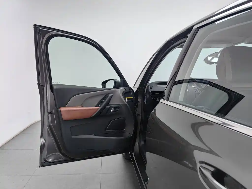 Citroen C4 Picasso — фото 8