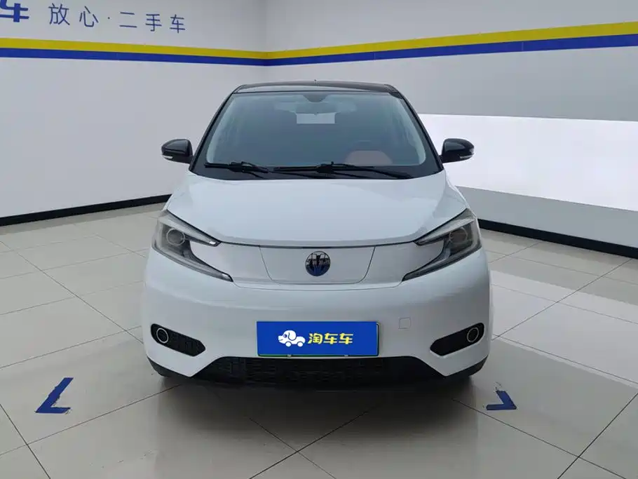 Dongfeng EV YOUNG Guang Xiaoxin — фото 2