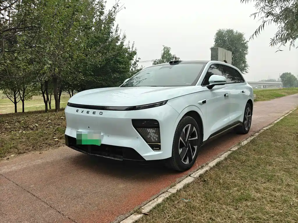Exeed Xingjiyuan ET