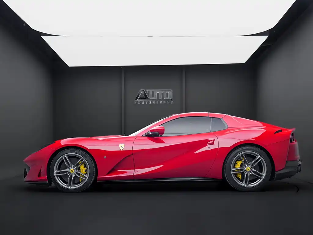 Ferrari 812 — фото 4