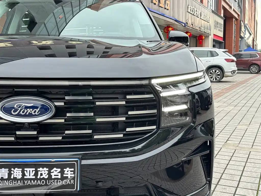 Ford Edge — фото 4