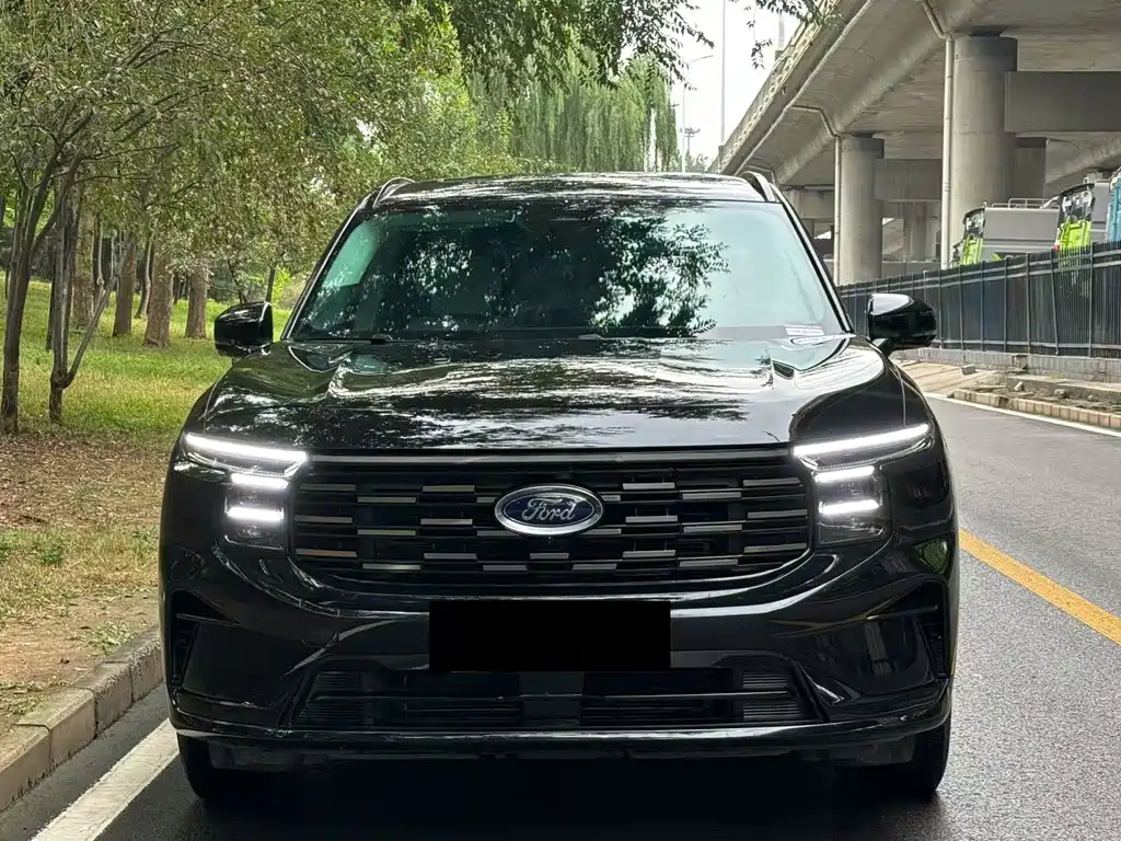 Ford Edge — фото 2