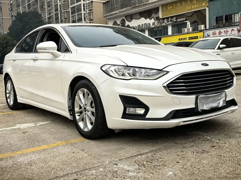 Ford Mondeo — фото 3