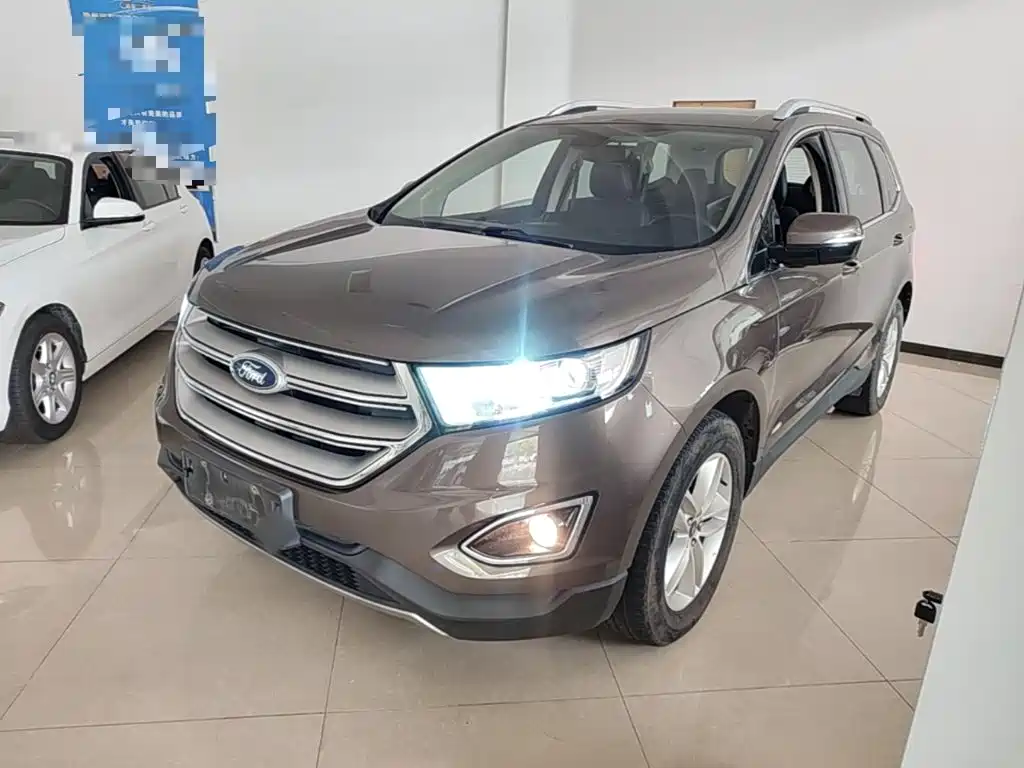 Ford Edge — фото 2