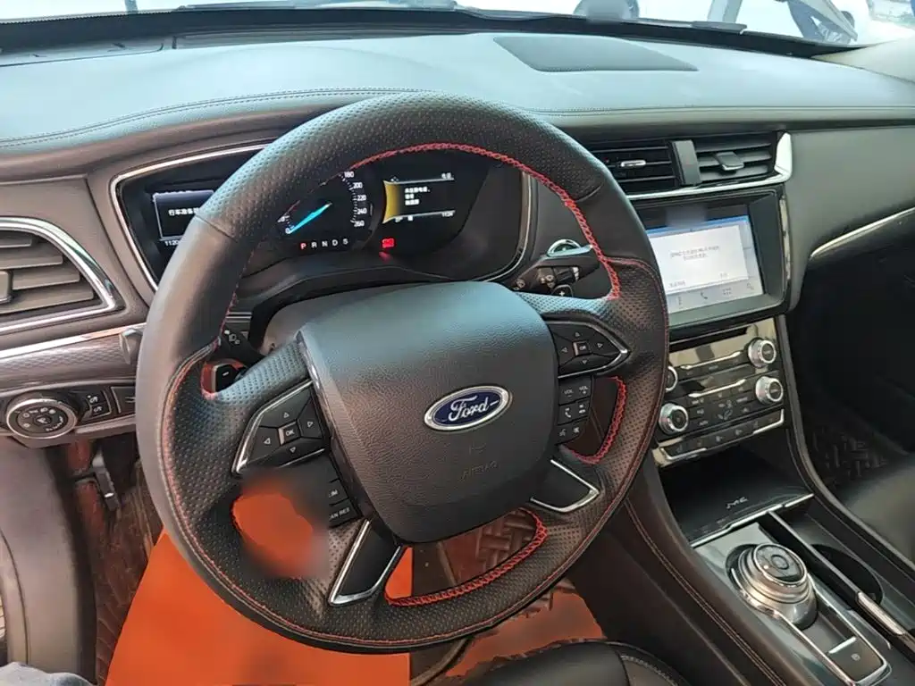 Ford Taurus — фото 10