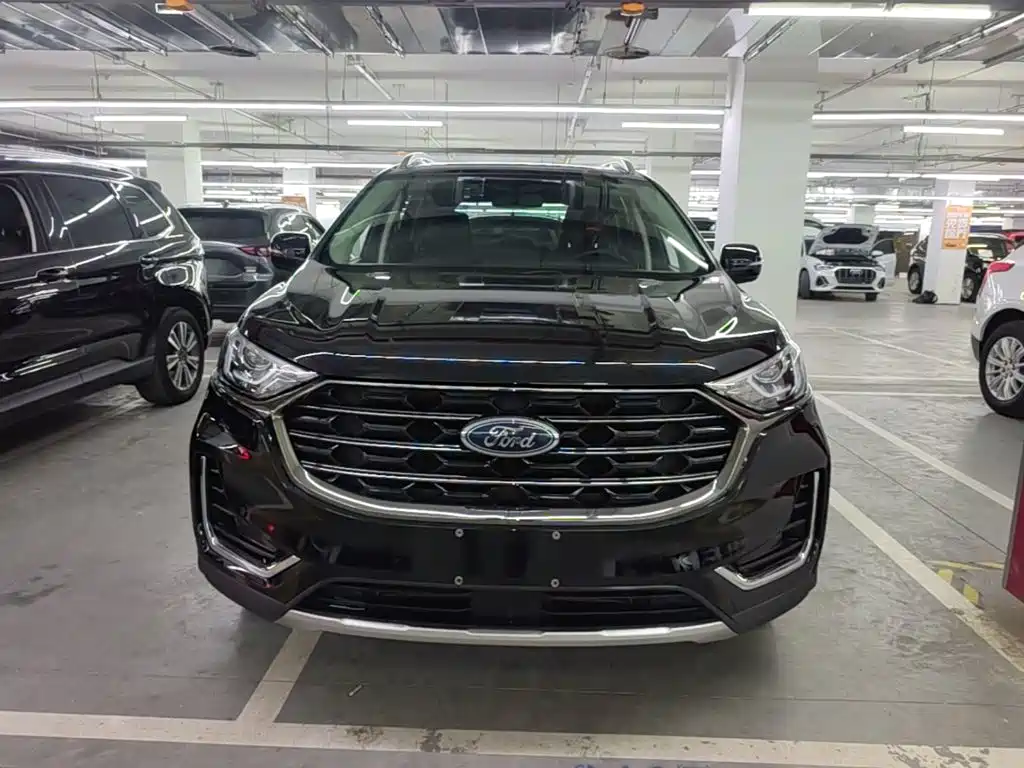 Ford Edge — фото 3