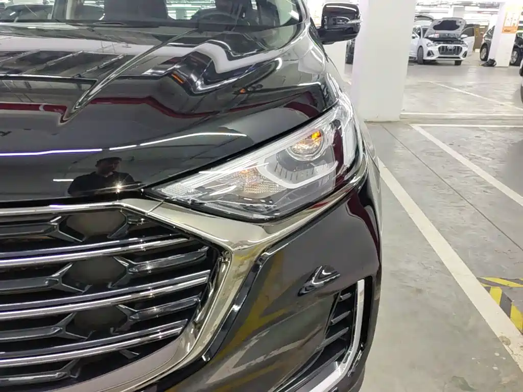 Ford Edge — фото 24