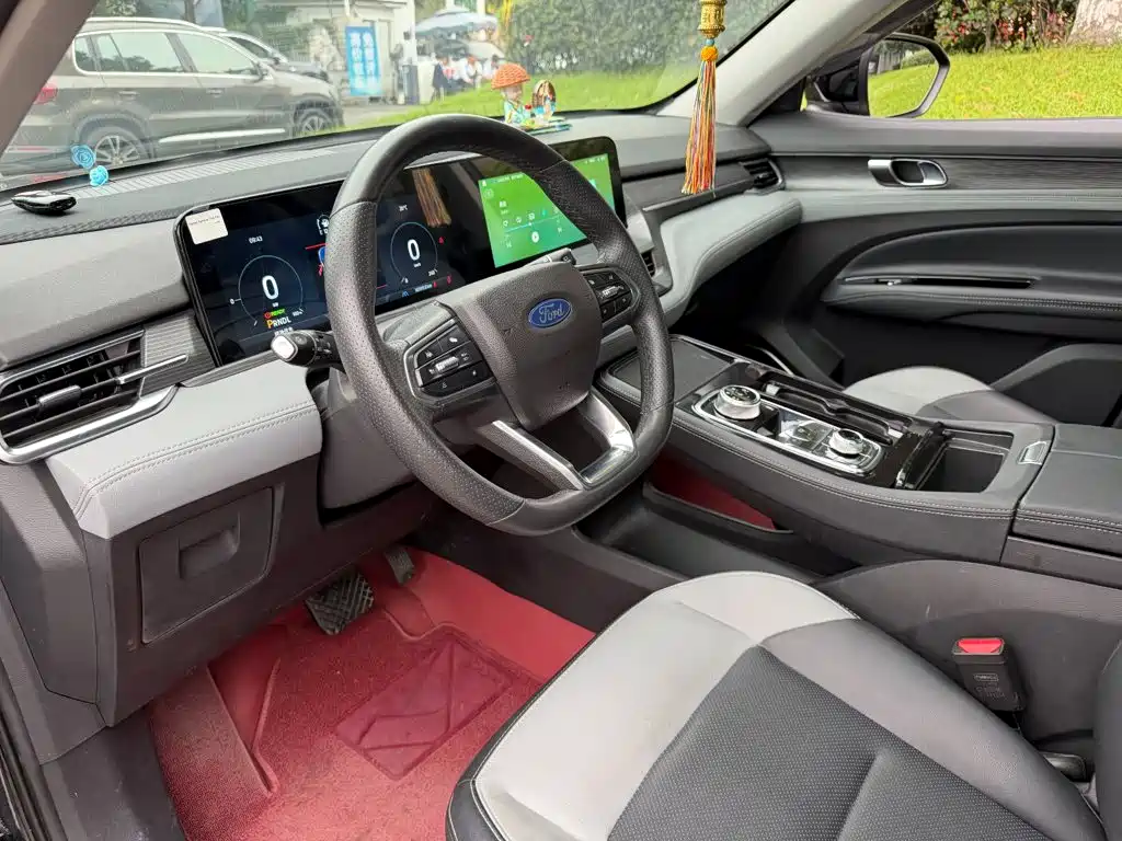 Ford Equator Sport New Energy — фото 7