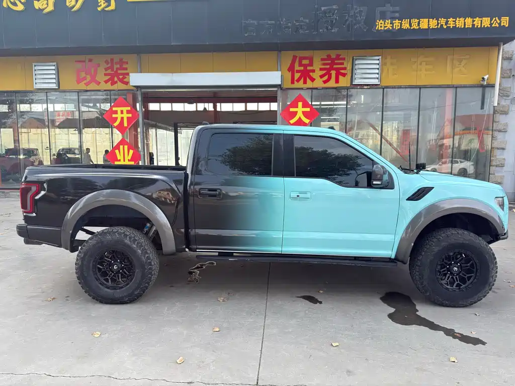 Ford F-150 Raptor — фото 4