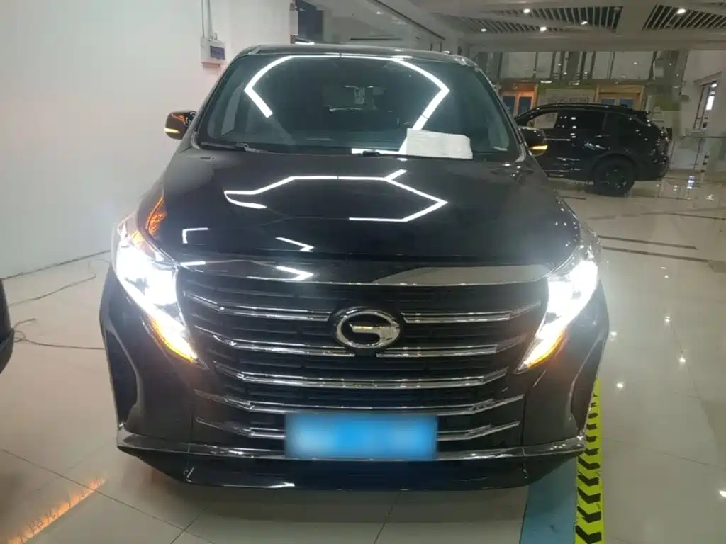 GAC Motor Trumpchi M8 — фото 3