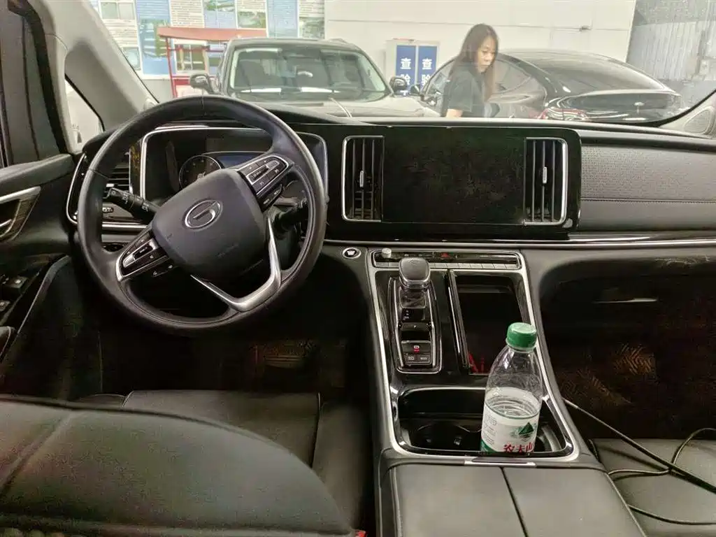 GAC Motor Trumpchi M8 — фото 7