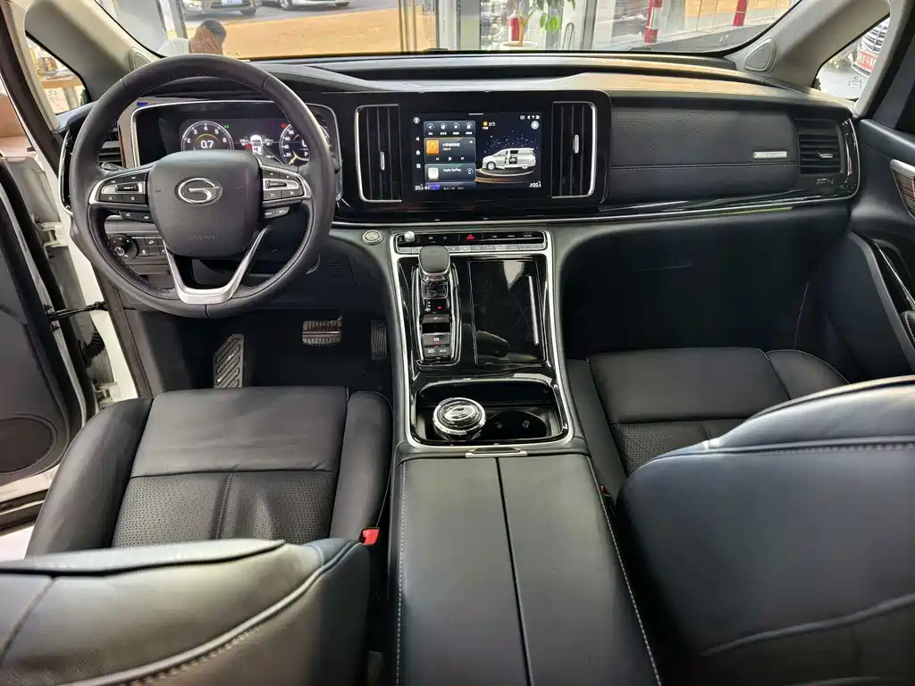 GAC Motor Trumpchi M8 — фото 4