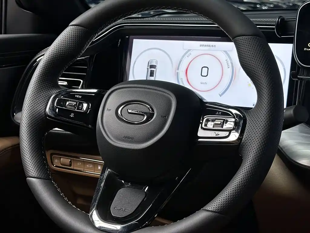GAC Motor Trumpchi ES9 — фото 28