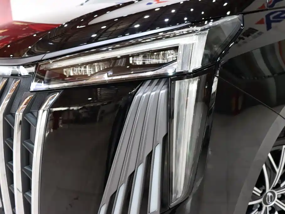 GAC Motor Trumpchi M8 — фото 19
