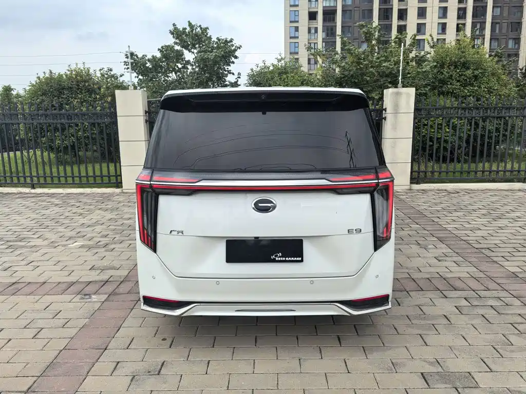GAC Motor Trumpchi E9 — фото 10
